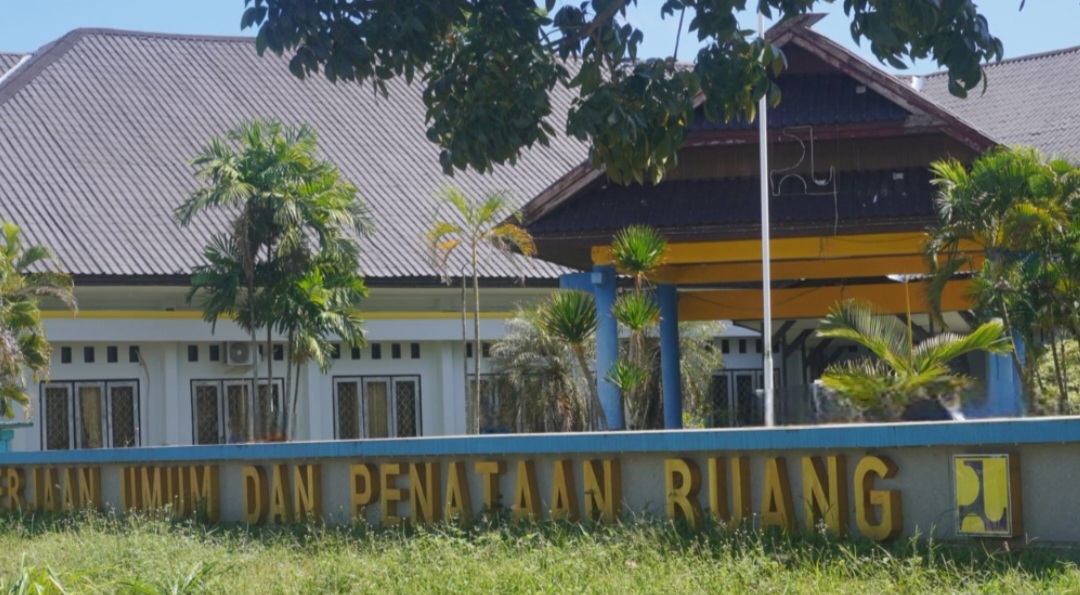 Kepala Dinas PUPR Sumbawa Barat Bungkam, Ratusan Paket PL Diduga Jadi “Proyek Sendiri” Oknum Staf